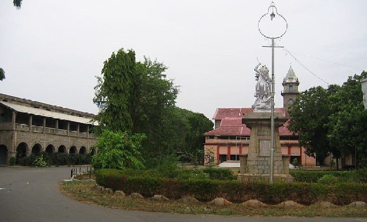 పేజీ 4 చిత్రం