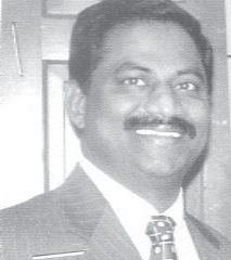 Photograph from page 73 of Eetharamlo Kreesthu Saakshi Samuham