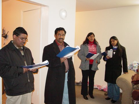 2005 Christmas Carols Pictures — photo 14 of 178