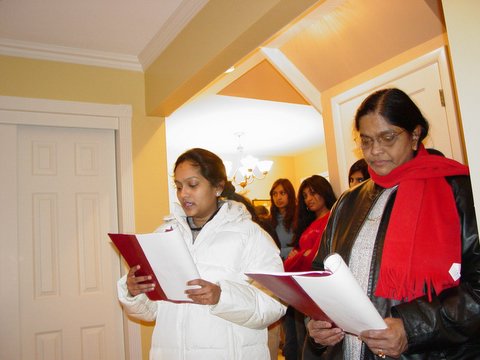 2005 Christmas Carols Pictures — photo 28 of 178