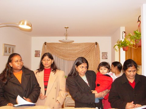 2005 Christmas Carols Pictures — photo 54 of 178