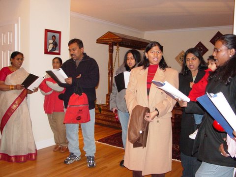 2005 Christmas Carols Pictures — photo 75 of 178