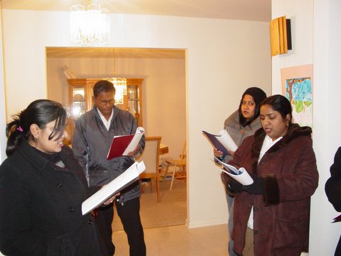 2005 Christmas Carols Pictures — photo 86 of 178