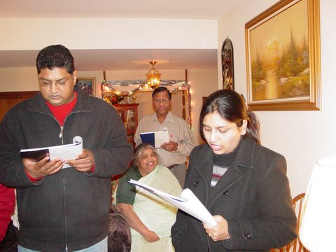 2005 Christmas Carols Pictures — photo 96 of 178
