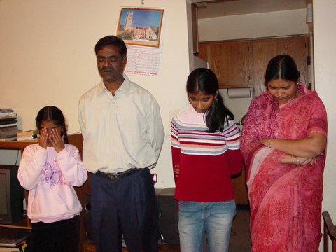 2005 Christmas Carols Pictures — photo 102 of 178