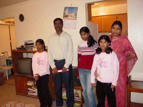 2005 Christmas Carols Pictures — photo 104 of 178