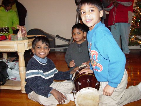 2005 Christmas Carols Pictures — photo 108 of 178