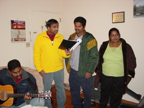2005 Christmas Carols Pictures — photo 109 of 178
