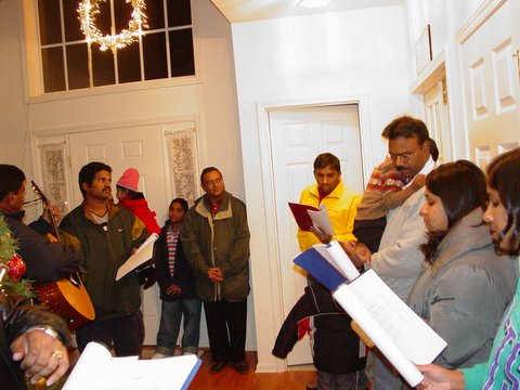 2005 Christmas Carols Pictures — photo 138 of 178