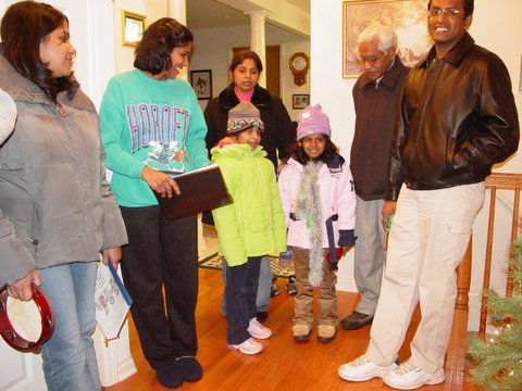 2005 Christmas Carols Pictures — photo 141 of 178