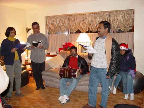 2005 Christmas Carols Pictures — photo 148 of 178