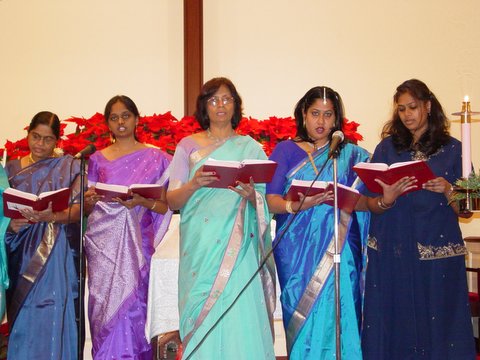 2005 Christmas Service Pictures — photo 7 of 154