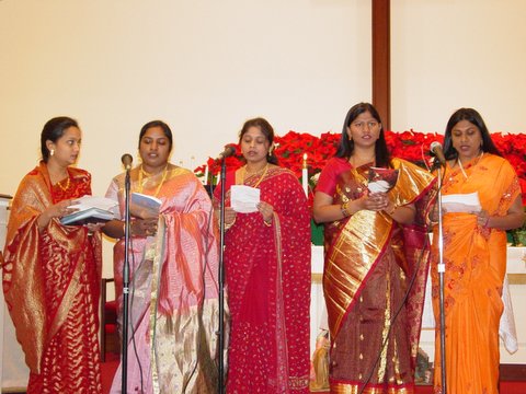 2005 Christmas Service Pictures — photo 21 of 154