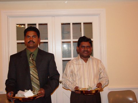 2005 Christmas Service Pictures — photo 73 of 154