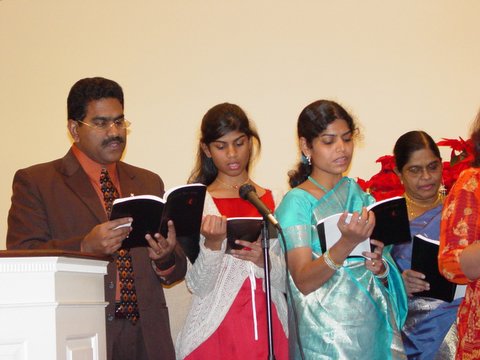 2005 Christmas Service Pictures — photo 75 of 154